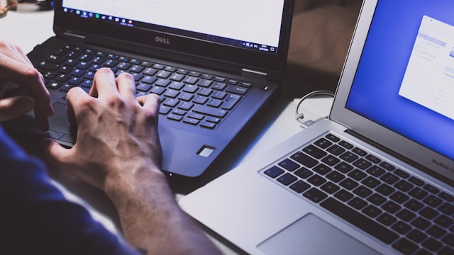 Comparar Software de Flotas: 7 Criterios Clave 2026 | Fletaro